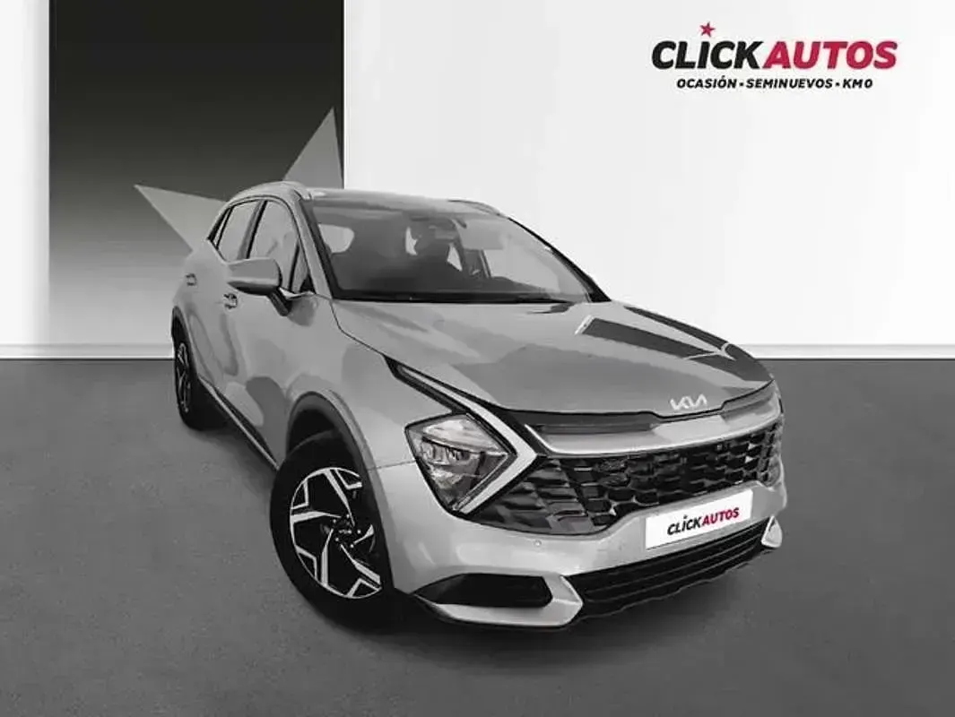 Usado Kia Sportage Active 160 CV (117 kW) 2024 Plateado SUV