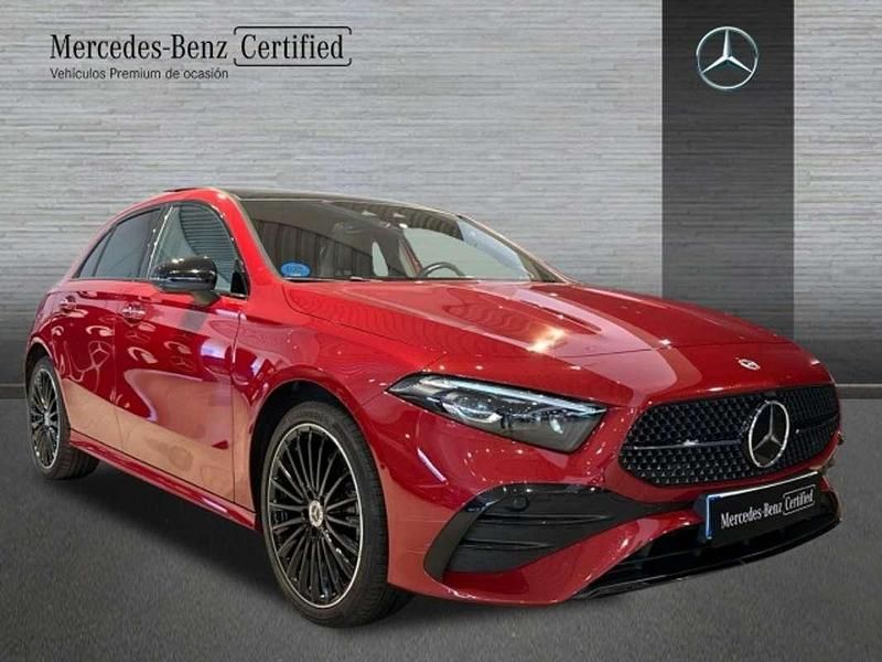 Usado Mercedes A250 Advanced 218 CV (160 kW) 2023 Rojo Utilitario