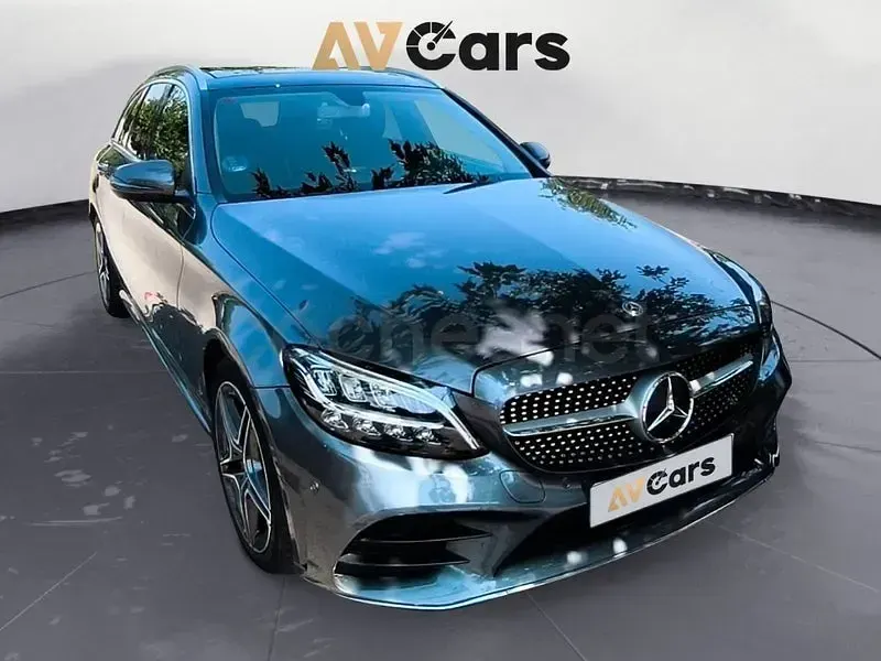 Usado Mercedes C200 184 CV (135 kW) 2020 Gris / plata Familiar