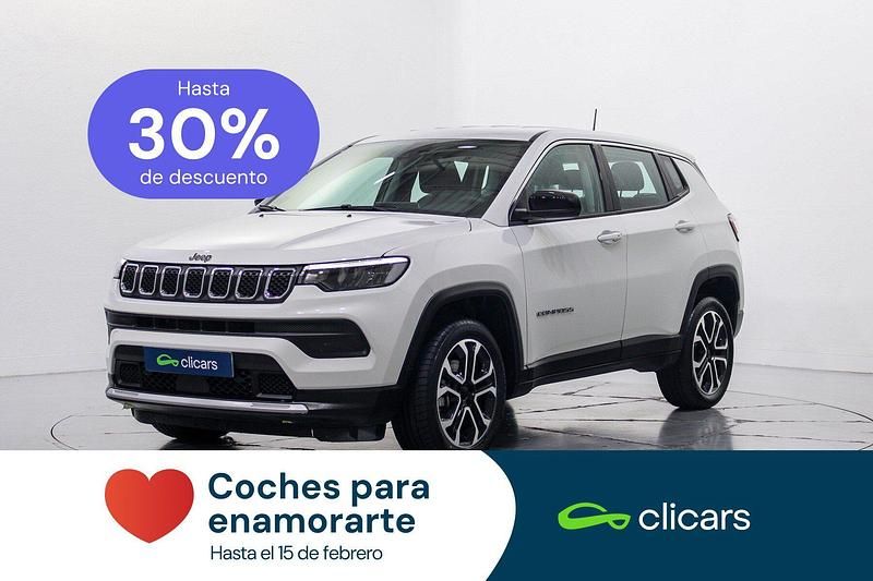 Usado Jeep Compass Altitude 130 CV (95 kW) 2024 Blanco SUV