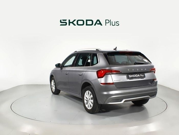 Gris Usado 2022 Skoda Kamiq SUV | 21.200 € (Un poco caro) - Imagen 1/4