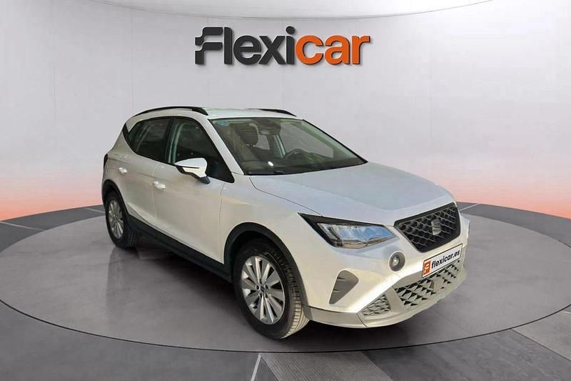 Blanco Usado 2021 Seat Arona Reference SUV | 12.990 € (Precio justo) - Imagen 1/4