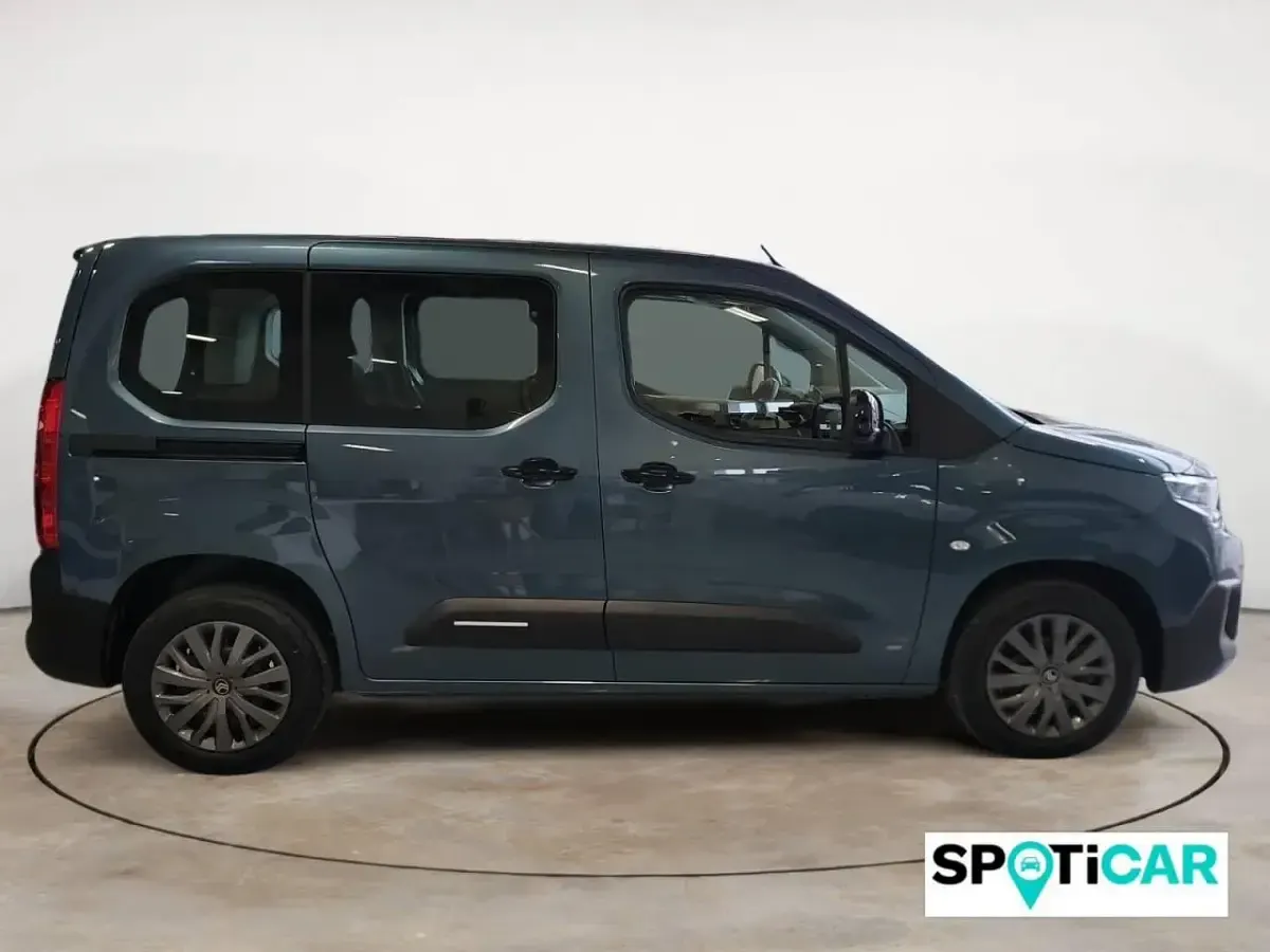 Usado Citroën Berlingo 102 CV (75 kW) 2025 Azul Monovolumen