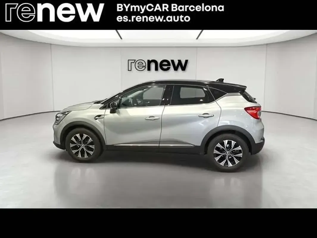 Usado Renault Captur Techno 143 CV (105 kW) 2023 Gris SUV