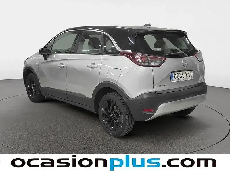 Usado Opel Crossland X Innovation 131 CV (96 kW) 2019 Gris plata SUV