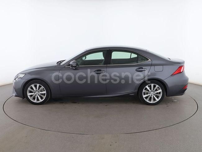 Usado Lexus IS300h 226 CV (166 kW) 2013 Gris Berlina