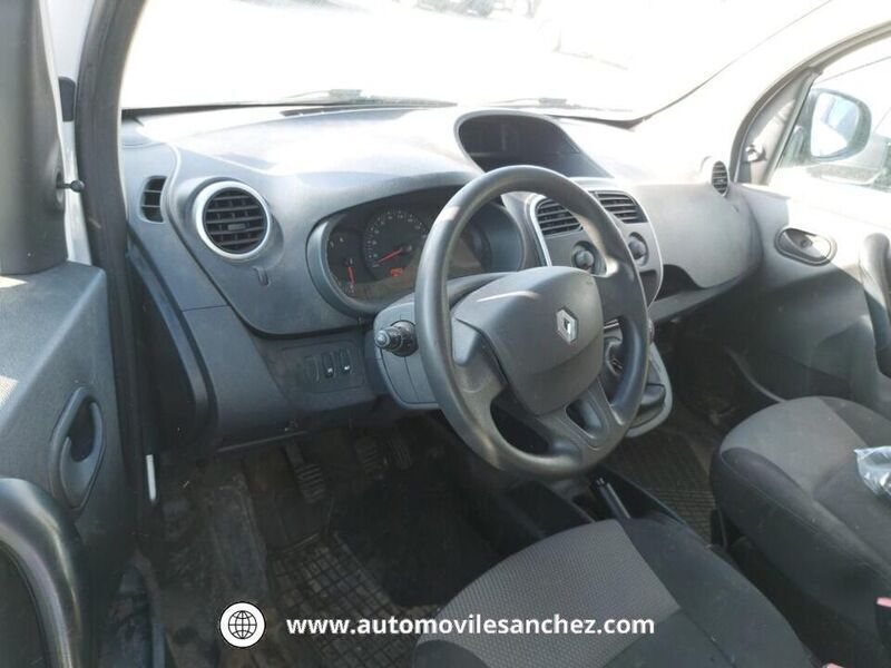 Usado Renault Kangoo 90 CV (66 kW) 2018 Blanco Monovolumen