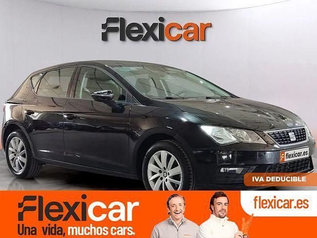 Usado Seat Leon Style 115 CV (84 kW) 2020 Negro Familiar