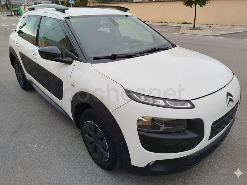Usado Citroën C4 Feel 100 CV (73 kW) 2016 Blanco Berlina
