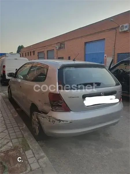 Usado Honda Civic LS 110 CV (80 kW) 2002 Blanco Berlina