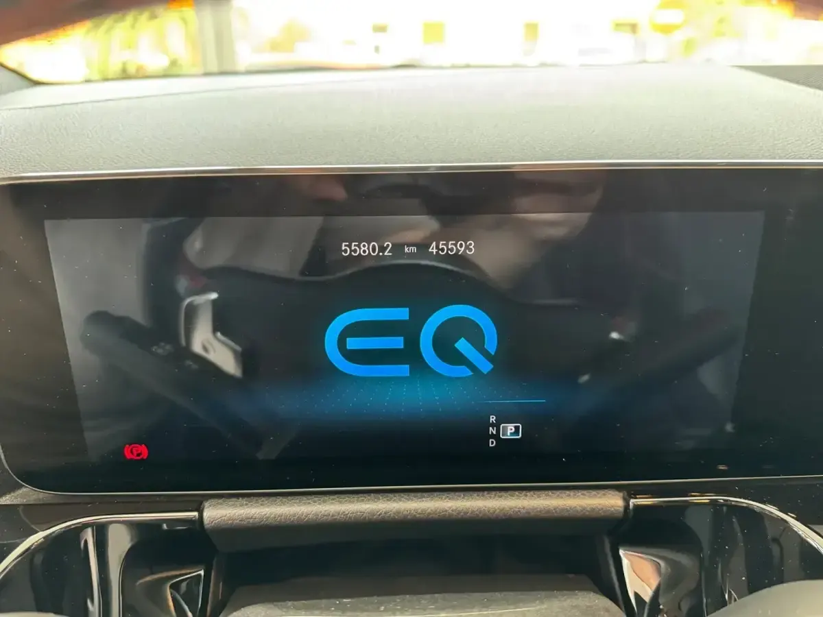 Brugt Mercedes EQA250 139 kW (190 HK) 2022 Blå SUV
