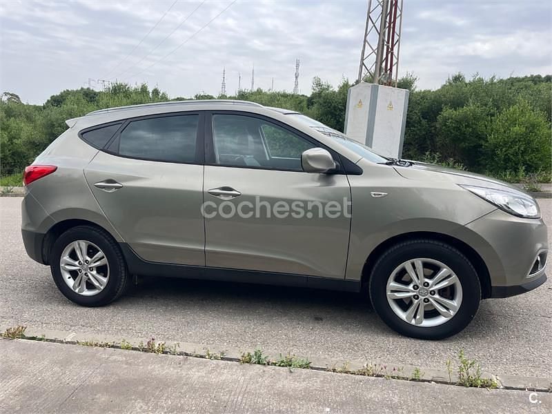 Usado Hyundai ix35 Comfort 116 CV (85 kW) 2011 Beige SUV