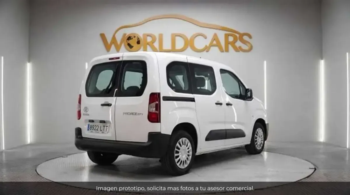 Usado Toyota Proace City City 102 CV (75 kW) 2021 Blanco Monovolumen