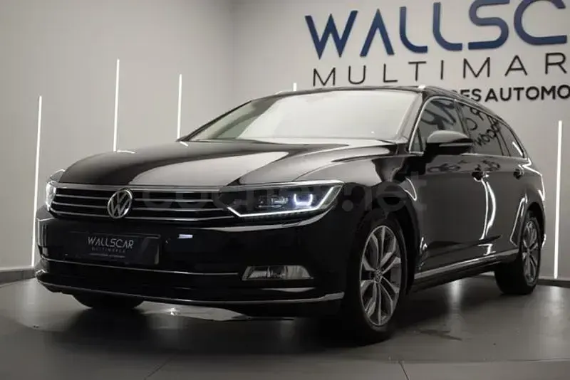 Usado VW Passat Advance 150 CV (110 kW) 2018 Negro Berlina