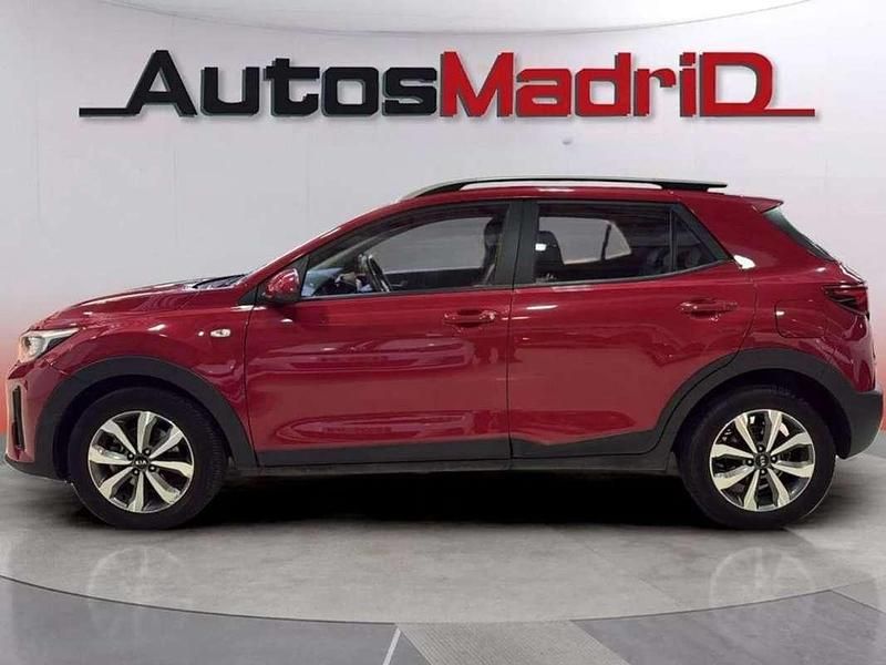 Usado Kia Stonic 101 CV (74 kW) 2021 Blanco SUV