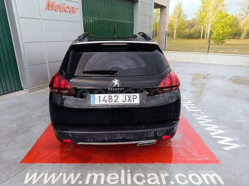 Usado Peugeot 2008 GT-line 100 CV (73 kW) 2017 Negro SUV