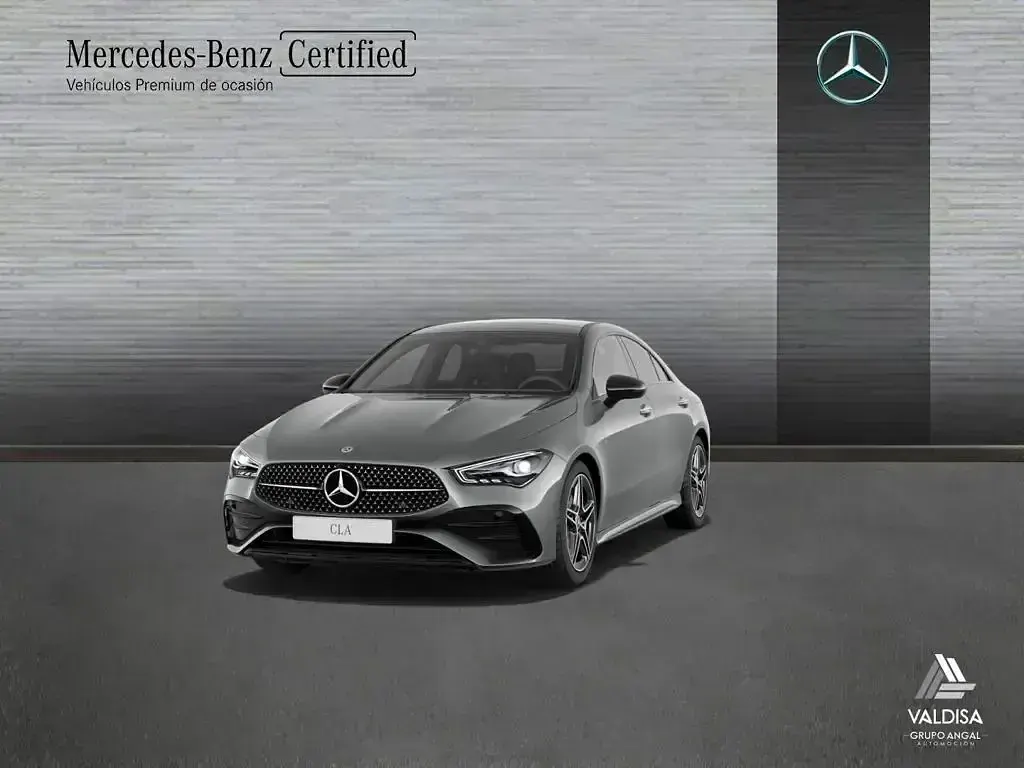Usado Mercedes CLA220 190 CV (139 kW) 2025 Berlina