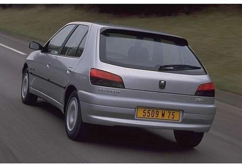 Rojo Usado 1997 Peugeot 306 Utilitario | 950 € - Imagen 1/4