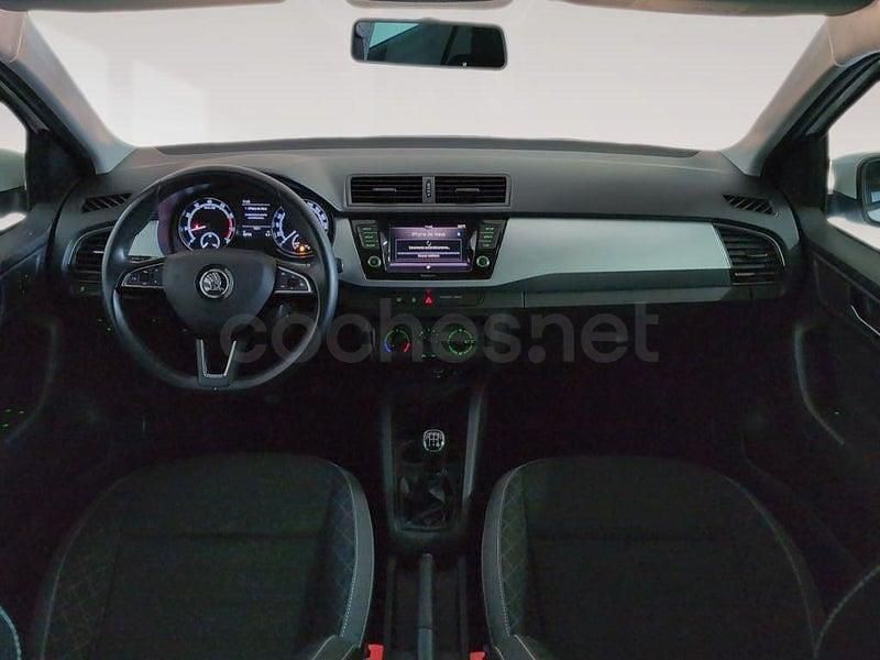 Usado Skoda Fabia Ambition 60 CV (44 kW) 2020 Blanco Berlina