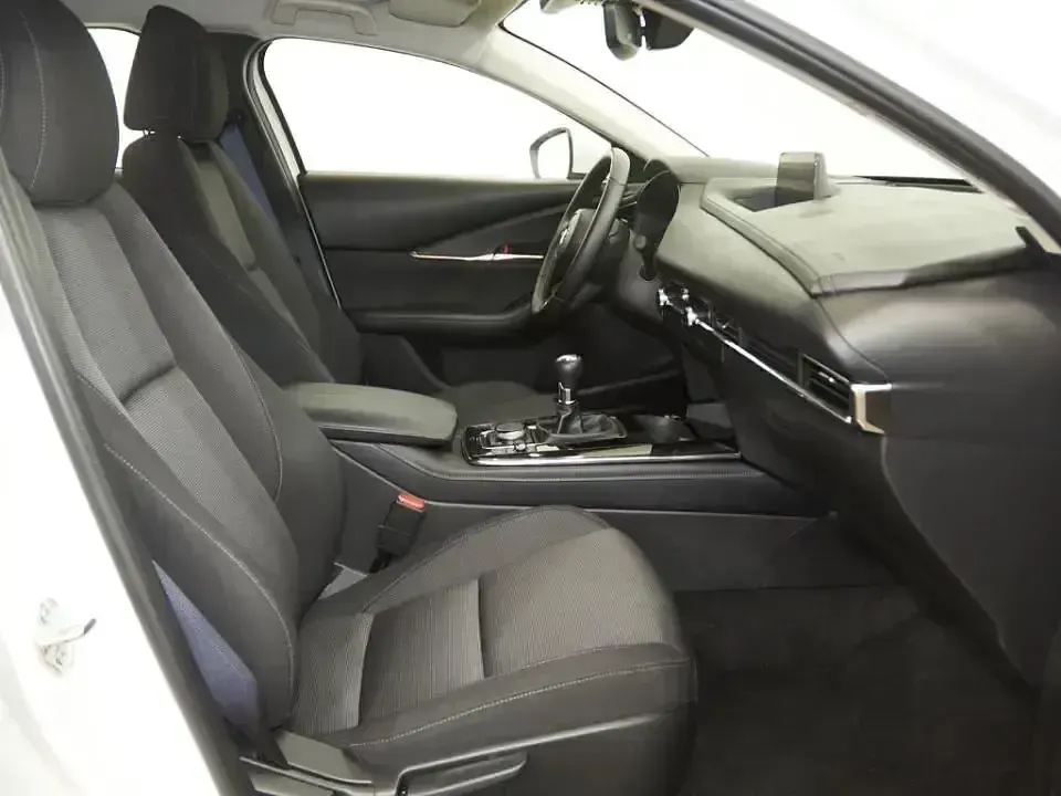 Usado Mazda CX-30 Center-Line 140 CV (102 kW) 2025 Otro SUV