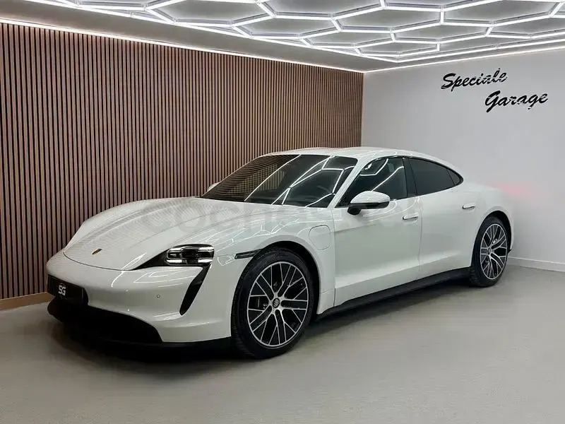 Usado Porsche Taycan 2023 Eléctrico Berlina