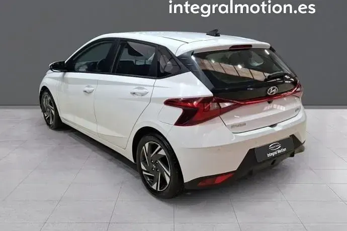 Usado Hyundai i20 84 CV (61 kW) 2022 Utilitario