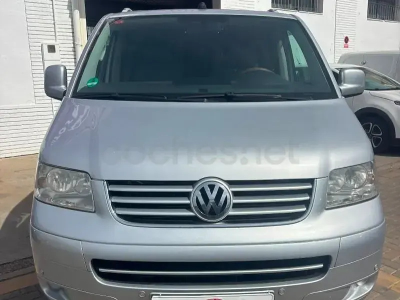 Usado VW Multivan Highline 174 CV (127 kW) 2006 Gris / plata Monovolumen