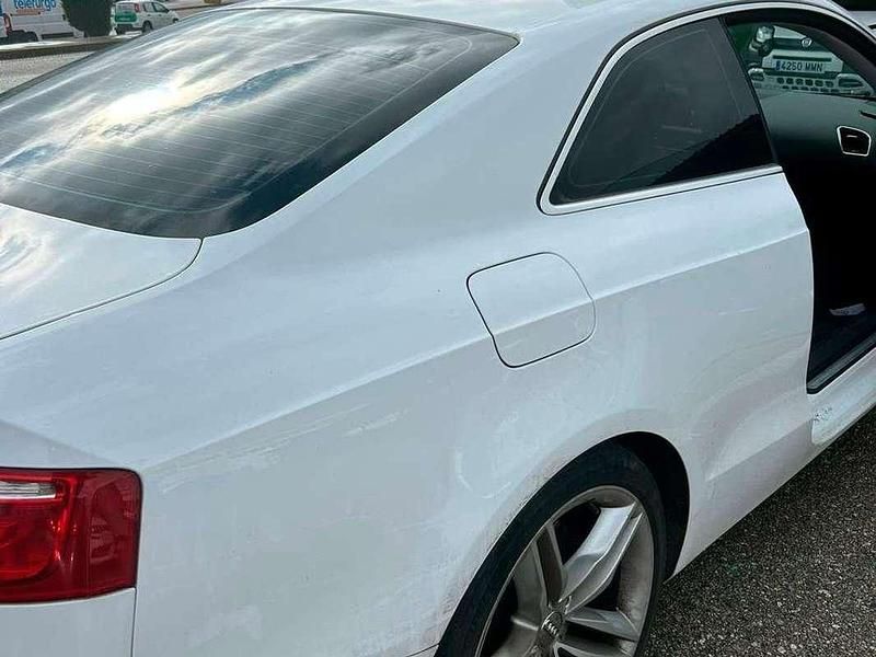Usado Audi A5 Premium 190 CV (139 kW) 2008 Blanco Coupe