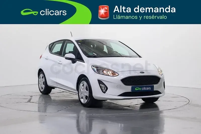 Usado Ford Fiesta Trend 75 CV (55 kW) 2020 Blanco Berlina