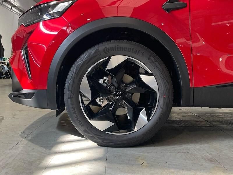 Usado Renault Captur Techno 90 CV (66 kW) 2024 Rojo SUV