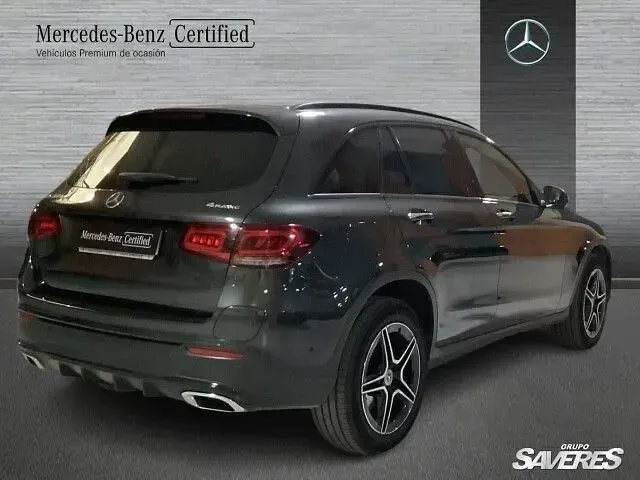 Usado Mercedes GLC300e 306 CV (225 kW) 2022 Gris grafito SUV