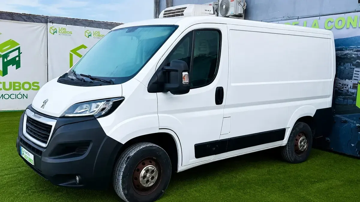 Usado Peugeot Boxer 130 CV (95 kW) 2015 Blanco Van