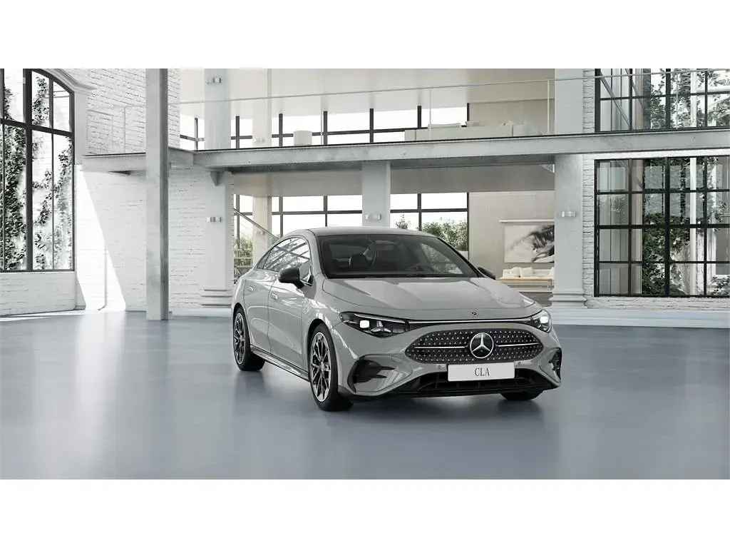Usado Mercedes CLA180 136 CV (100 kW) 2026 Manufaktur gris alpino es Berlina