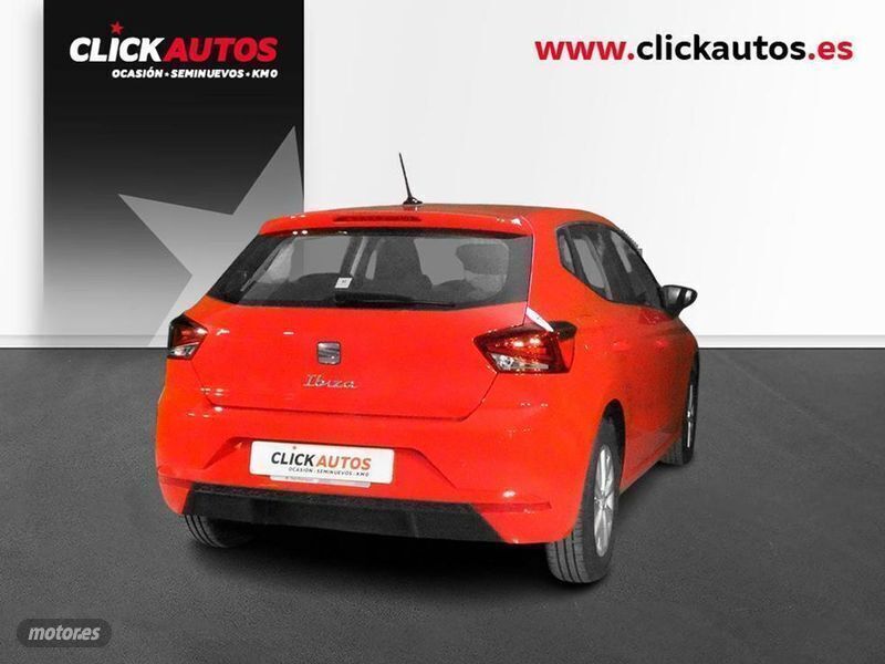 Usado Seat Ibiza Style 110 CV (80 kW) 2022 Blanco Utilitario