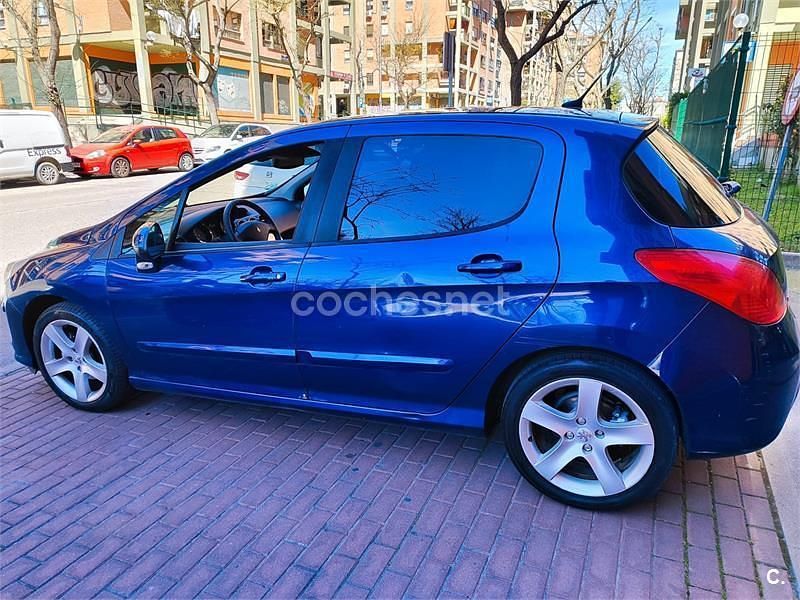 Usado Peugeot 308 Premium 120 CV (88 kW) 2007 Azul Utilitario