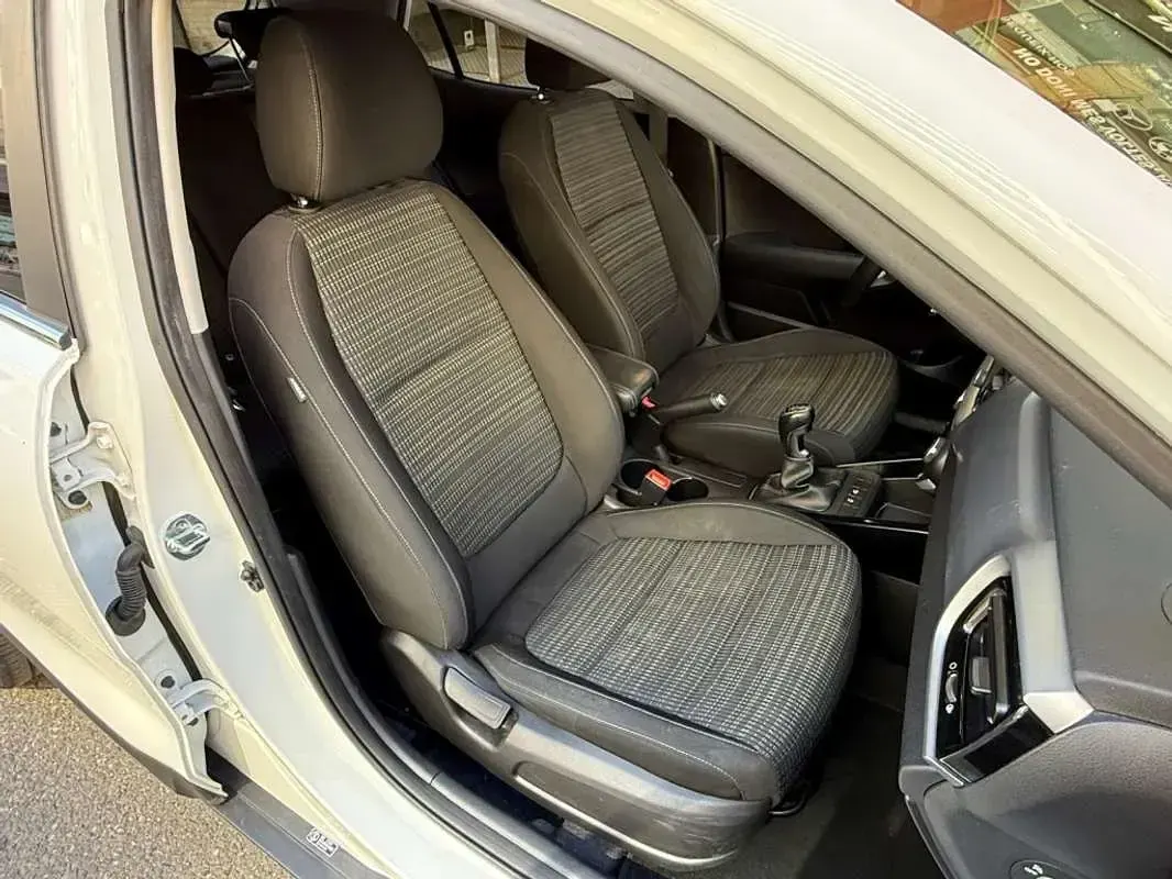 Usado Toyota Proace Active 131 CV (96 kW) 2020 Gris Monovolumen