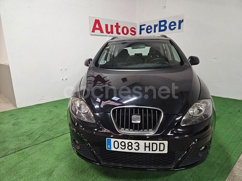 Gris / plata Usado 2011 Seat Altea XL Style Monovolumen | 5800 € (Precio justo) - Imagen 1/4
