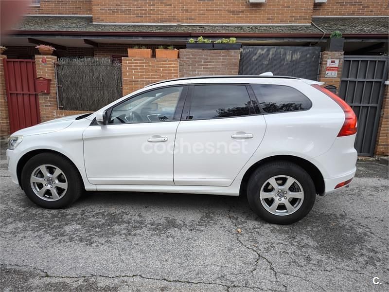 Blanco Usado 2016 Volvo XC60 Momentum SUV | 15.500 € (Precio justo) - Imagen 1/4