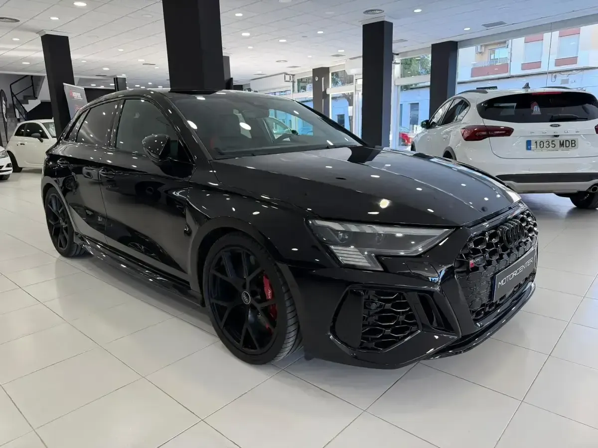 Usado Audi RS3 Sportback Premium 400 CV (294 kW) 2024 Utilitario