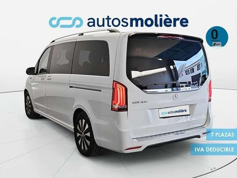 Usado Mercedes EQV300 150 kW (204 CV) 2021 Blanco Van