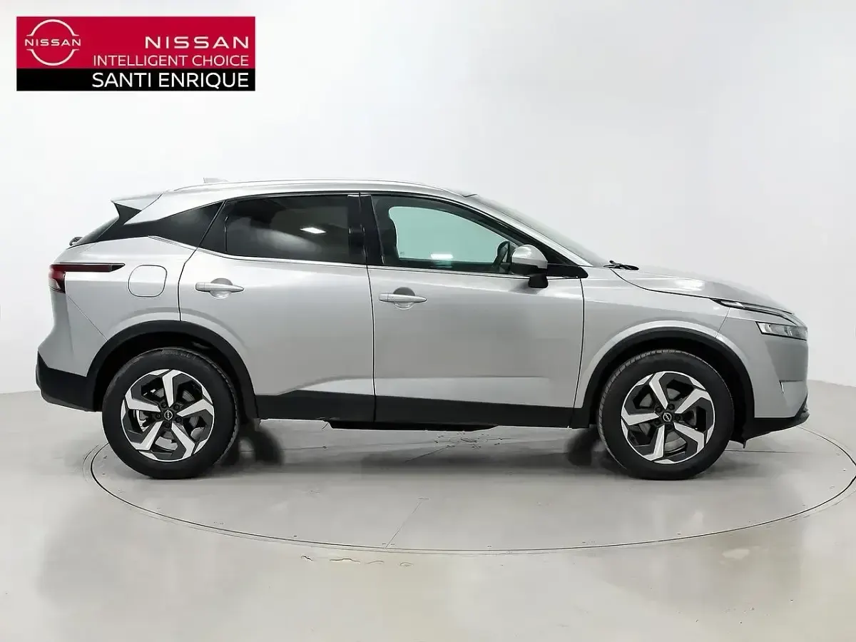 Usado Nissan Qashqai N-Connecta 158 CV (116 kW) 2024 Gris SUV