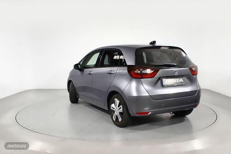 Usado Honda Jazz Executive 109 CV (80 kW) 2021 Gris Utilitario
