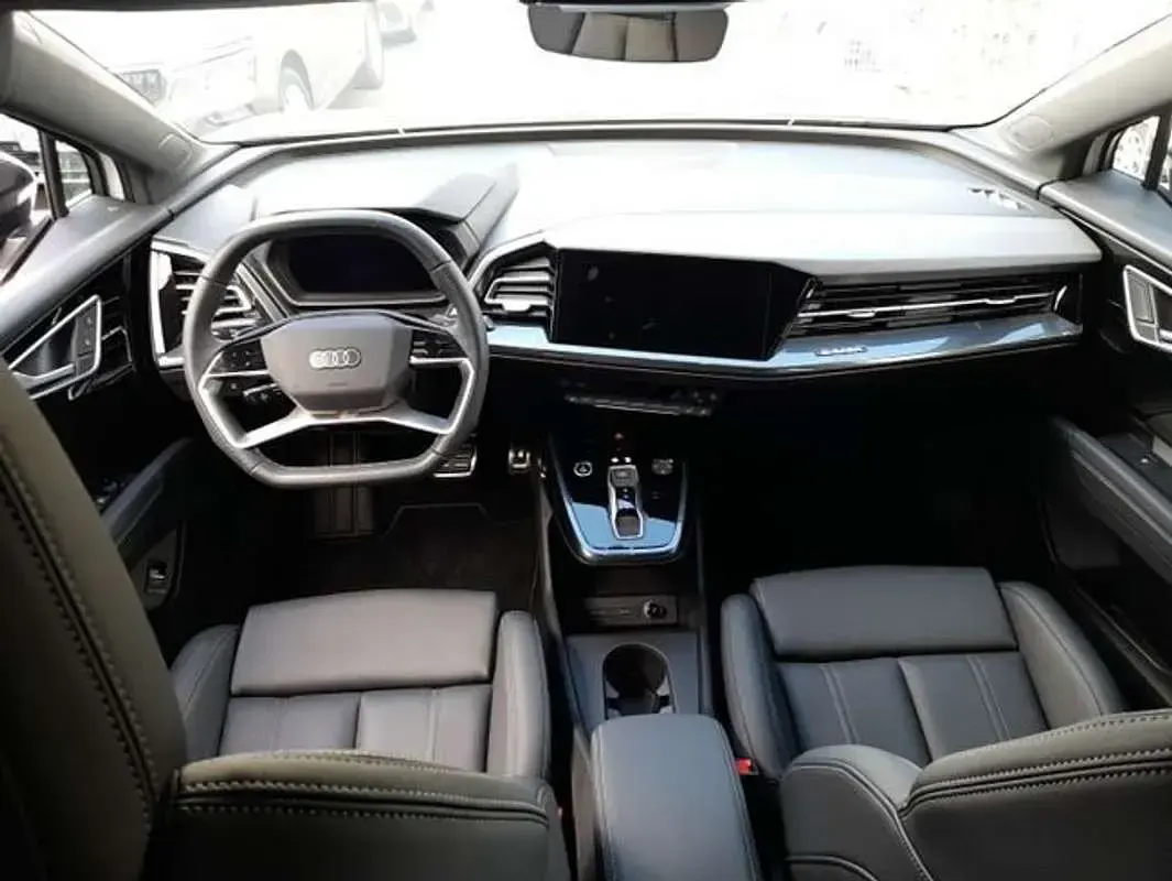 Usado Audi Q4 Sportback e-tron S-Line 150 kW (204 CV) 2025 Blanco SUV