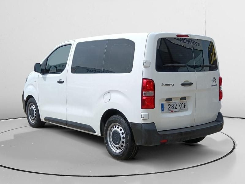 Usado Citroën Jumpy Comfort 116 CV (85 kW) 2017 Negro Monovolumen