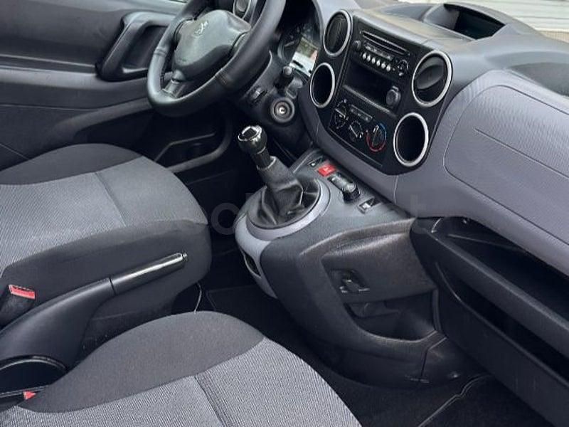 Usado Peugeot Partner Tepee Access 75 CV (55 kW) 2017 Blanco Monovolumen