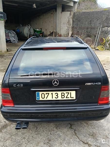 Usado Mercedes C43 AMG AMG 306 CV (225 kW) 1999 Negro Familiar