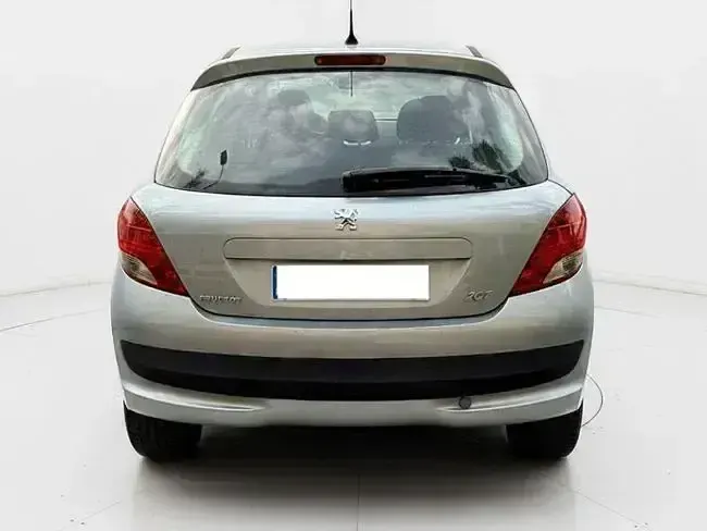 Usado Peugeot 207 92 CV (67 kW) 2010 Azul Utilitario