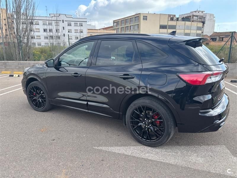 Negro Usado 2023 Ford Kuga ST-Line SUV | 25.400 € (Precio justo) - Imagen 1/4