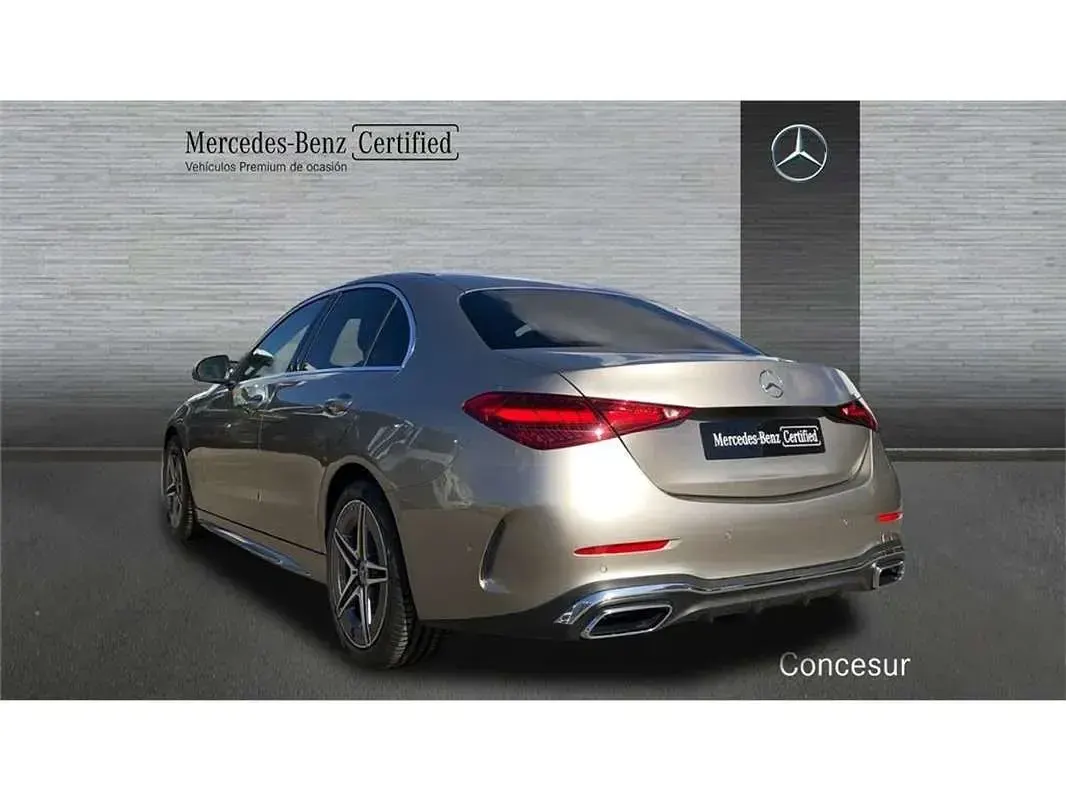Usado Mercedes C200 163 CV (119 kW) 2022 Plateado Berlina