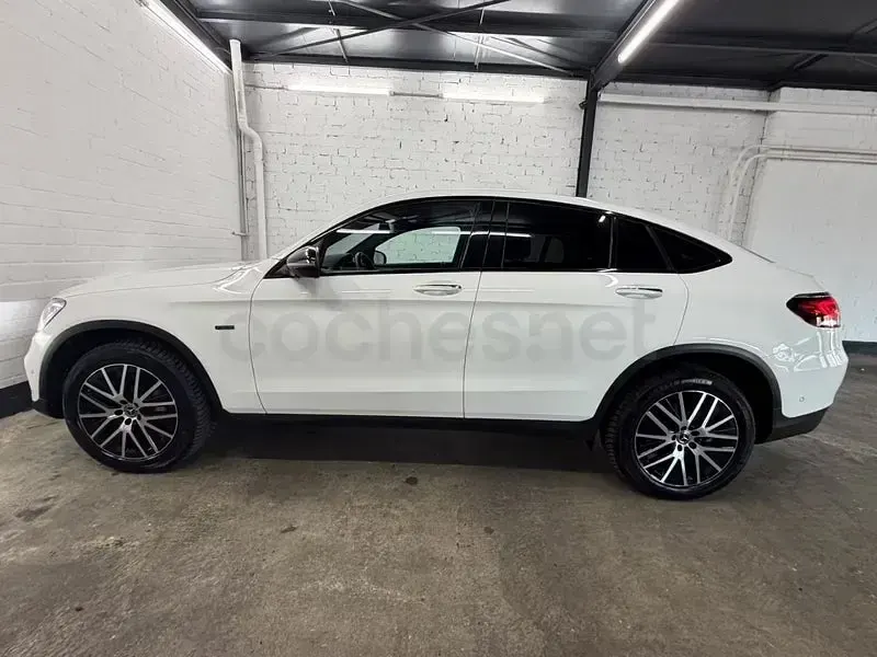 Usado Mercedes GLC300e 320 CV (235 kW) 2021 Blanco SUV